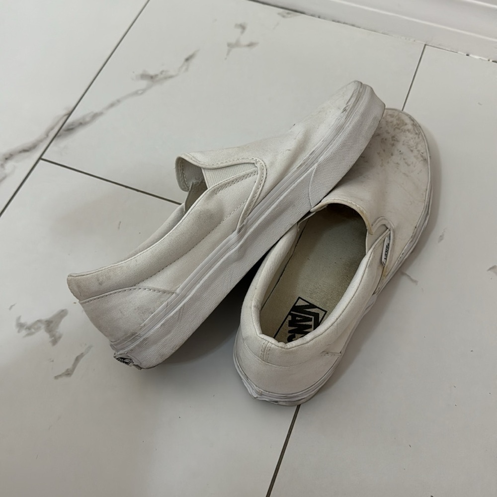 VANS CLASSIC SLIP-ON SHOE M 9/ W 10.5